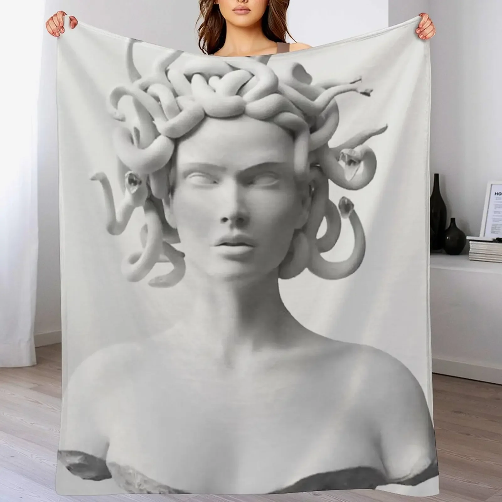

New Medusa II Throw Blanket Luxury Weighted Decorative Sofa Quilt Blankets