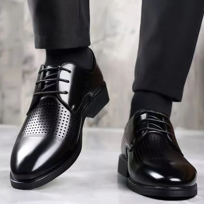 

Дышащая летняя деловая социальная обувь с круглым носком на шнуровке для мужчин, кожаные повседневные элегантные классические роскошные модельные туфли для мужчин