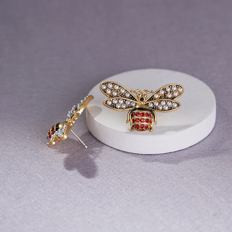 Fraya Vintage Bee Stud Earrings 925 Silver Pin 18K plated gold Prevent Allergy Earring 2024 New Europe And America Fashion