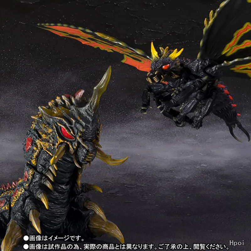 Il Modellino S.H. MonsterArts Battra (Adulto e Larva) – Una Recensione Dettagliata per i Collezionisti Italiani
