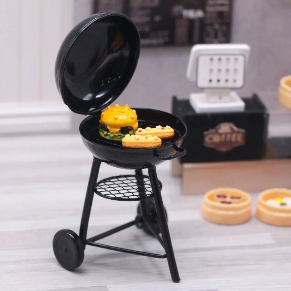 Dollhouse Barbecue Rack para Cena de Cozinha, Iron Miniature BBQ Grill, Black Doll House Furniture, Mini Churrasco, Escala 1/12