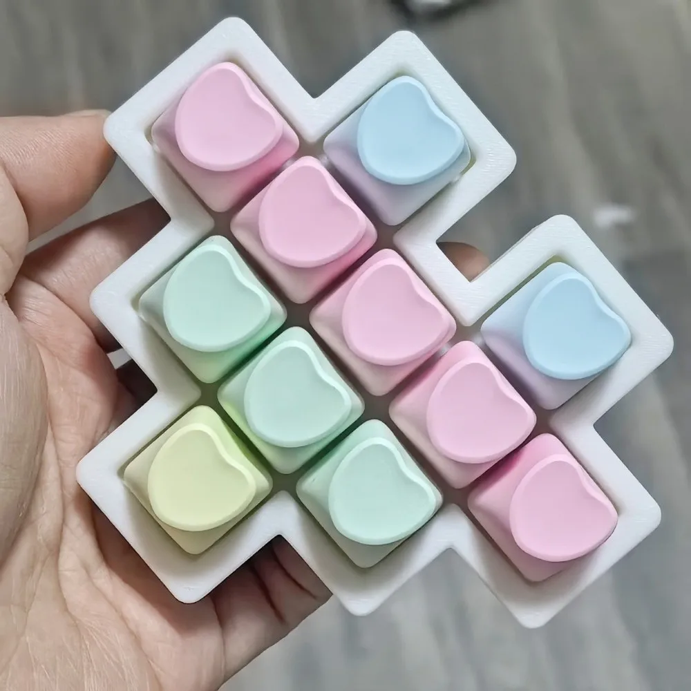 PBT Loving Heart Keycaps 11 Keys Finger Friendly Mechanical Keyboard Keys Stress Relief Colorful Clicker Toy Keycaps Kids