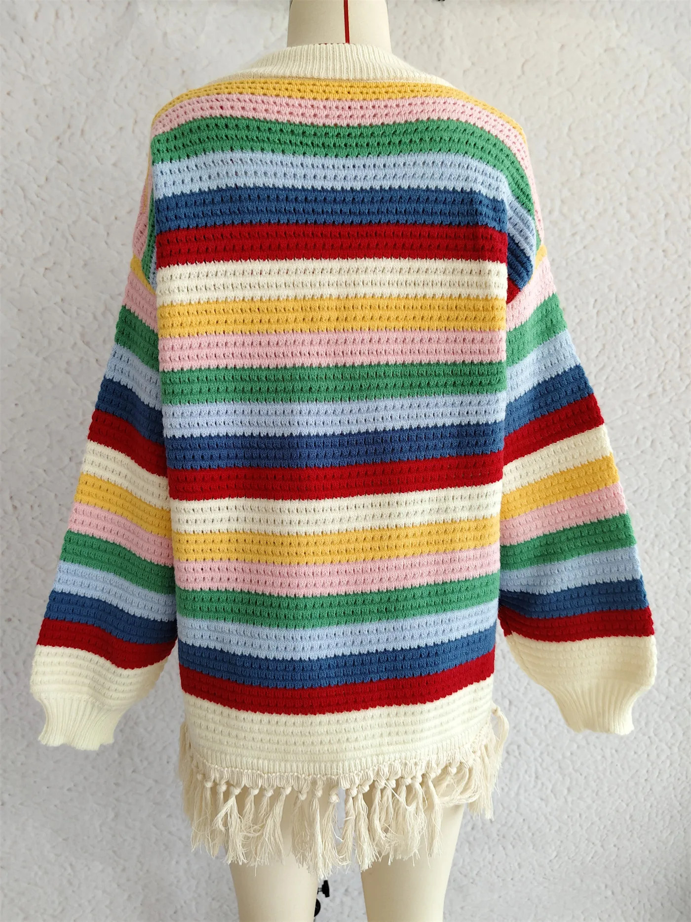 Рисунок 6 - Модный женский свитер