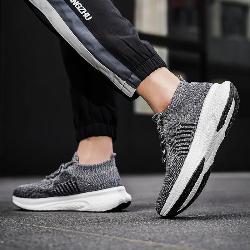 ホット販売軽量男性ランニングシューズ快適な通気性男性スニーカーカジュアルノンスリップ女性ジョギングシューズカップルスポーツシューズ