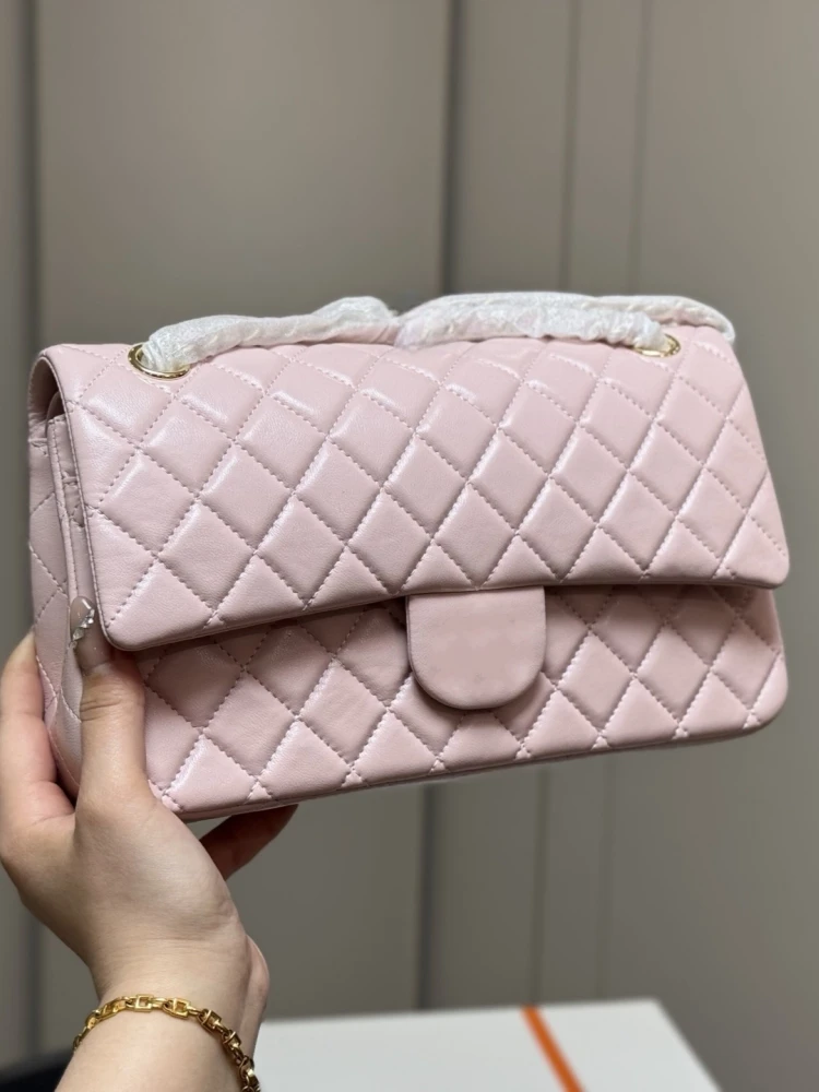 

2025 New Women's oulder Bag Crossbody Bag Leather Diamond Pattern Underarm Bag Briti Sle Commuter Bag Square ape
