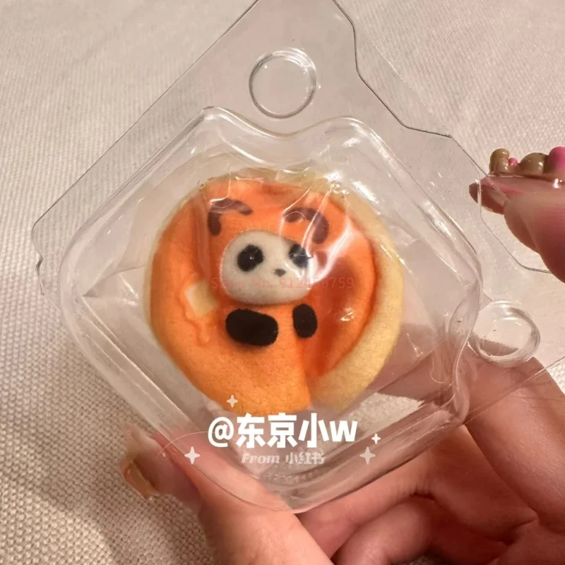 Genuino Sylvanian Families Ricompensa Borsa Cieca Figura di Bambola Ciambella Foresta Mondo Decorazione Kawaii Modello Ciondolo Giocattoli Ornamento Regalo