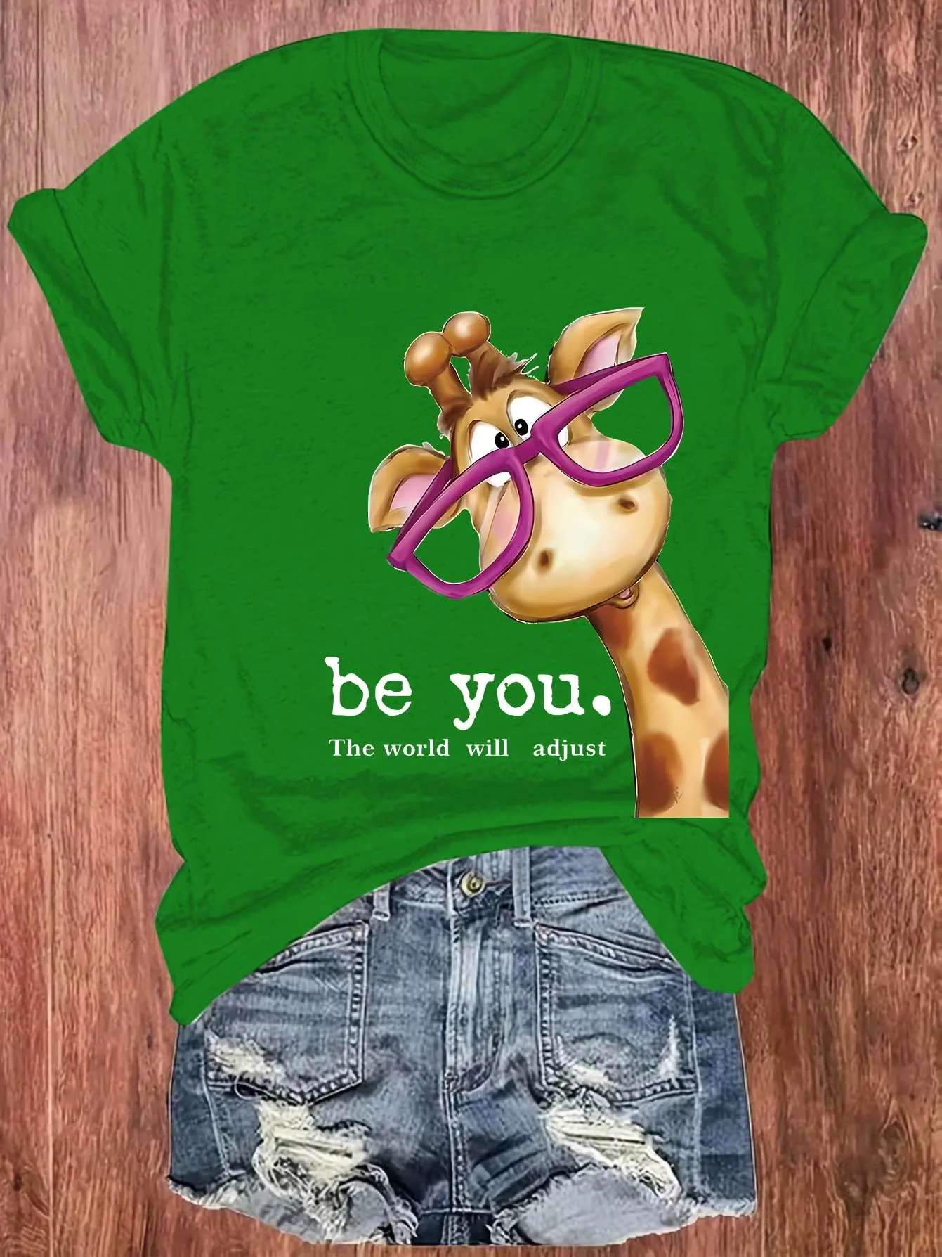 Be You The World Will Adjust Women's Tee - Cute Giraffe With Glasses Graphic, Casual Green Top
