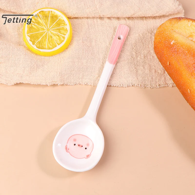 Kawaii خنزير السيراميك ملعقة شوربة لطيف الآيس كريم ملاعق رسمت باليد القهوة الحلوى مقبض طويل ملعقة اكسسوارات المطبخ