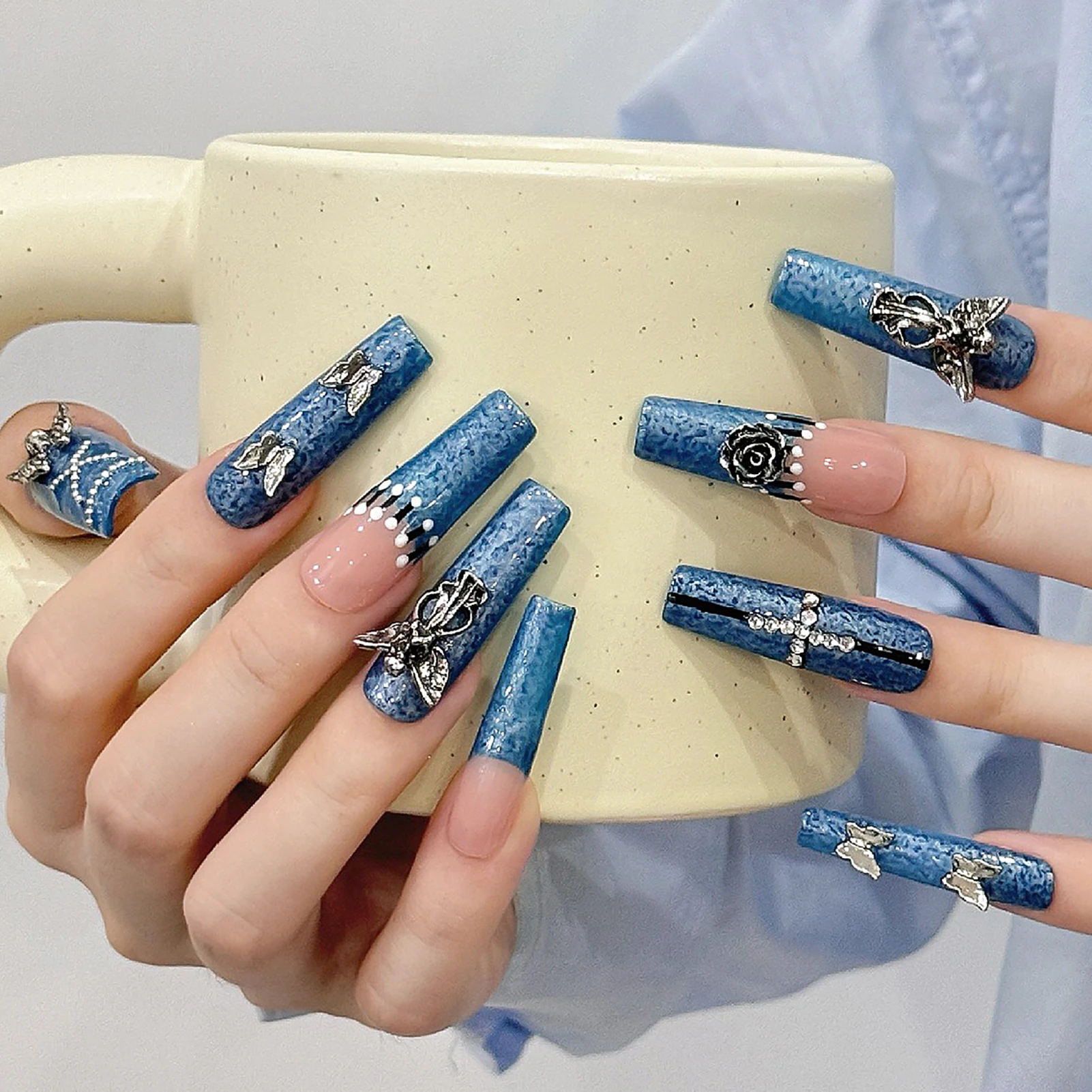 Handgemaakte pers op nagels Heavy Metal Punk Style Long Ballet Coffin False Nails met Butterfly Angel Skull Decor Fake Nail Tips