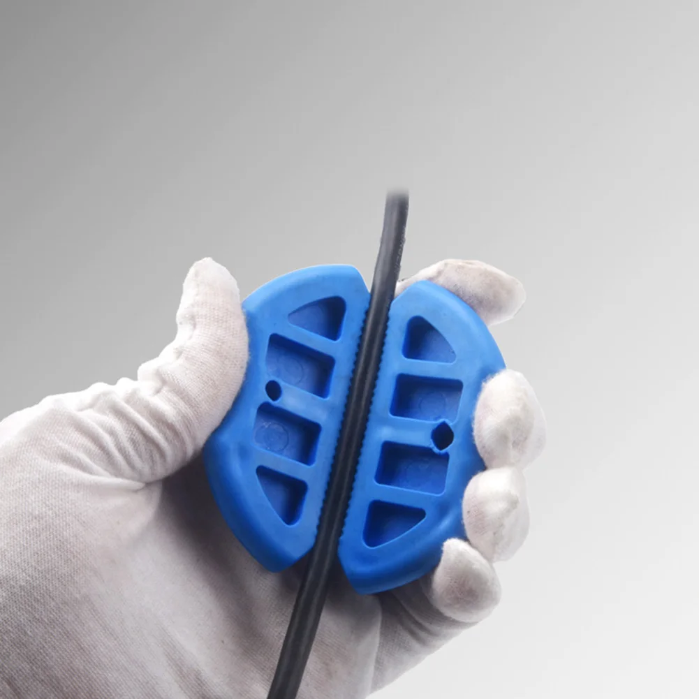 Non-slip Puller Wire Puller Non-slip Rubber Grip Lightweight Flexible Design Quick Wire Pulling Temperature Resistant Material