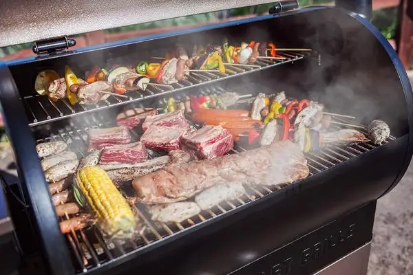 OEM ODM New Garden Style Traeger Pit boss Bbq Ovens Outdoor Wood Pellet Smoker for Camping, Cooking bbq grill
