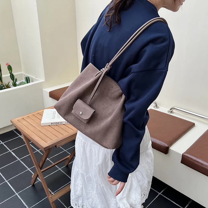 SOL TARAF Lüks Suni Süet Tote  - Luxury Bags For Young Women incelemesi ve fiyatı
