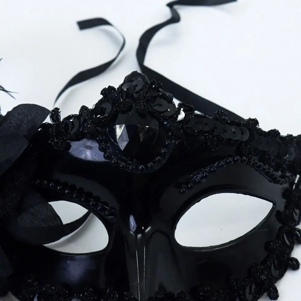 Creative Rhinestone Half-Face Mask Multicolor Seductive Style Masquerade Ball Mask Fancy Prom Cosplay Feather Mask Women's Event