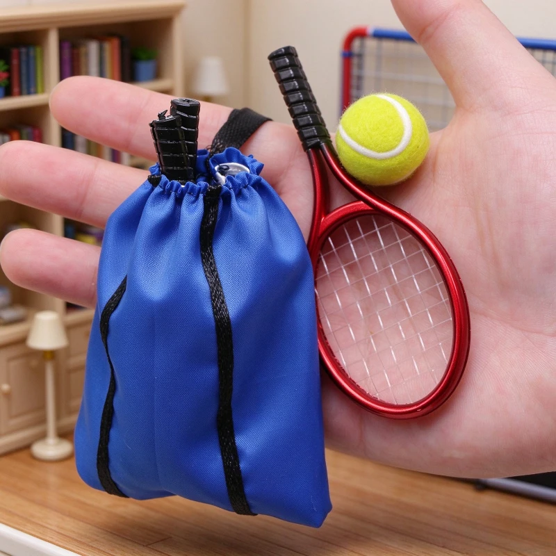 Dollhouse Mini Tennis Racket Set, Miniature Sports Scenes, Sports Equipment, Outdoor Props, and Model Accessories