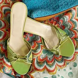 Retro Olive Green Elegant Stiletto High Heels Women's New Bow Cool Slippers Open-toed Sandals