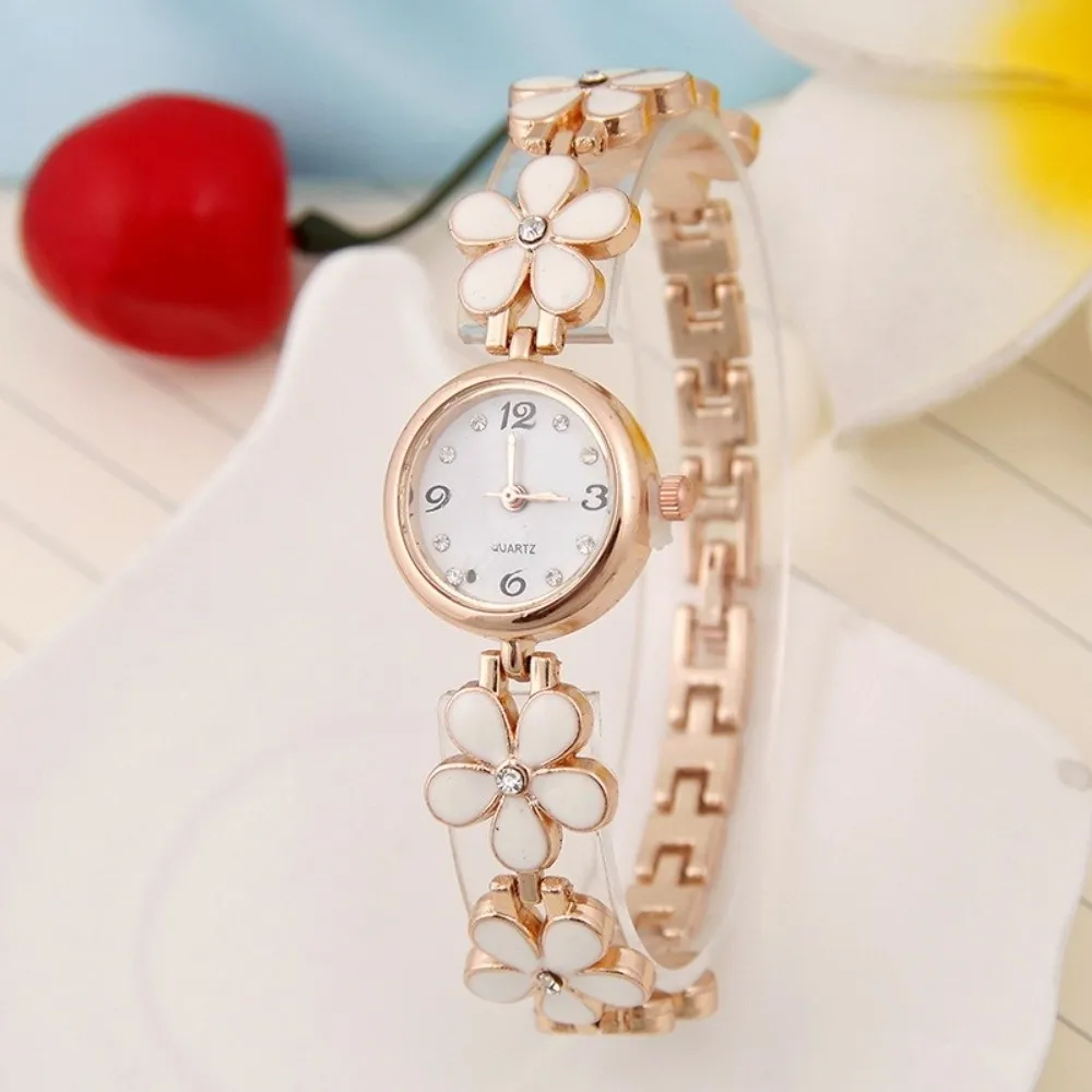 High Quality Multi Color Women's Quartz Watch Five-Leaf Flower Small & Delicate Ladies Watch Fashion Bracelet Girls Jewelry
