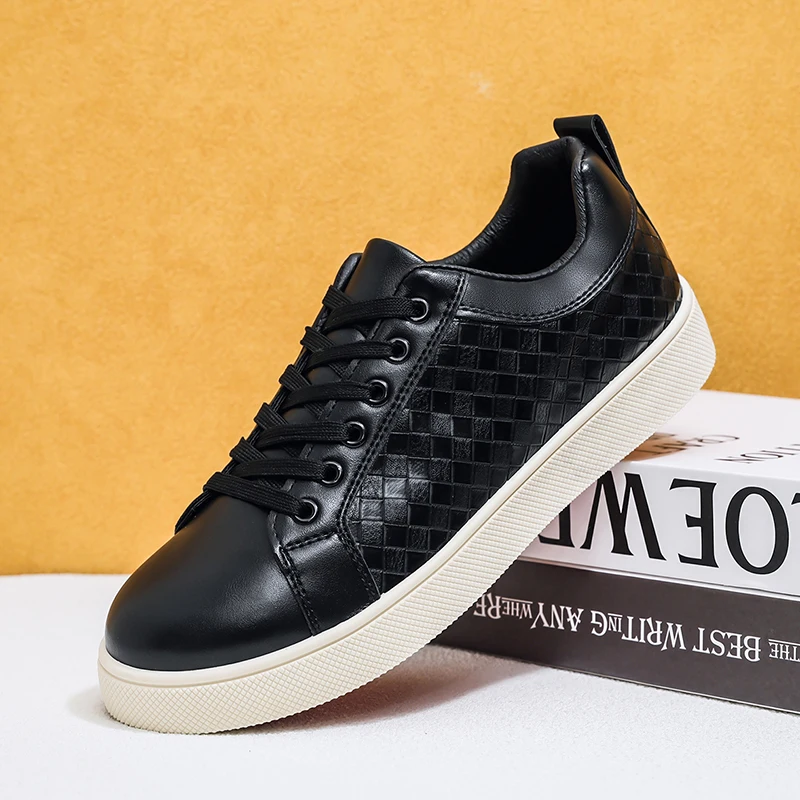 รองเท้าลำลอง รองเท้าโลฟเฟอร์ ร - Men Shoes Dior บทวิจารณ์และราคา