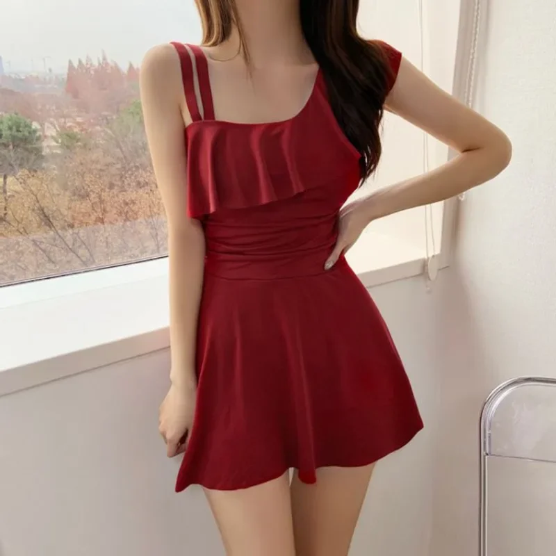 

Korean Style One Piece Swimwear One Shoulder Padded Swimsuit Red Ruffle Bathing Suit Skirt Sexy Monokini Pool Beachwear 2024 New
