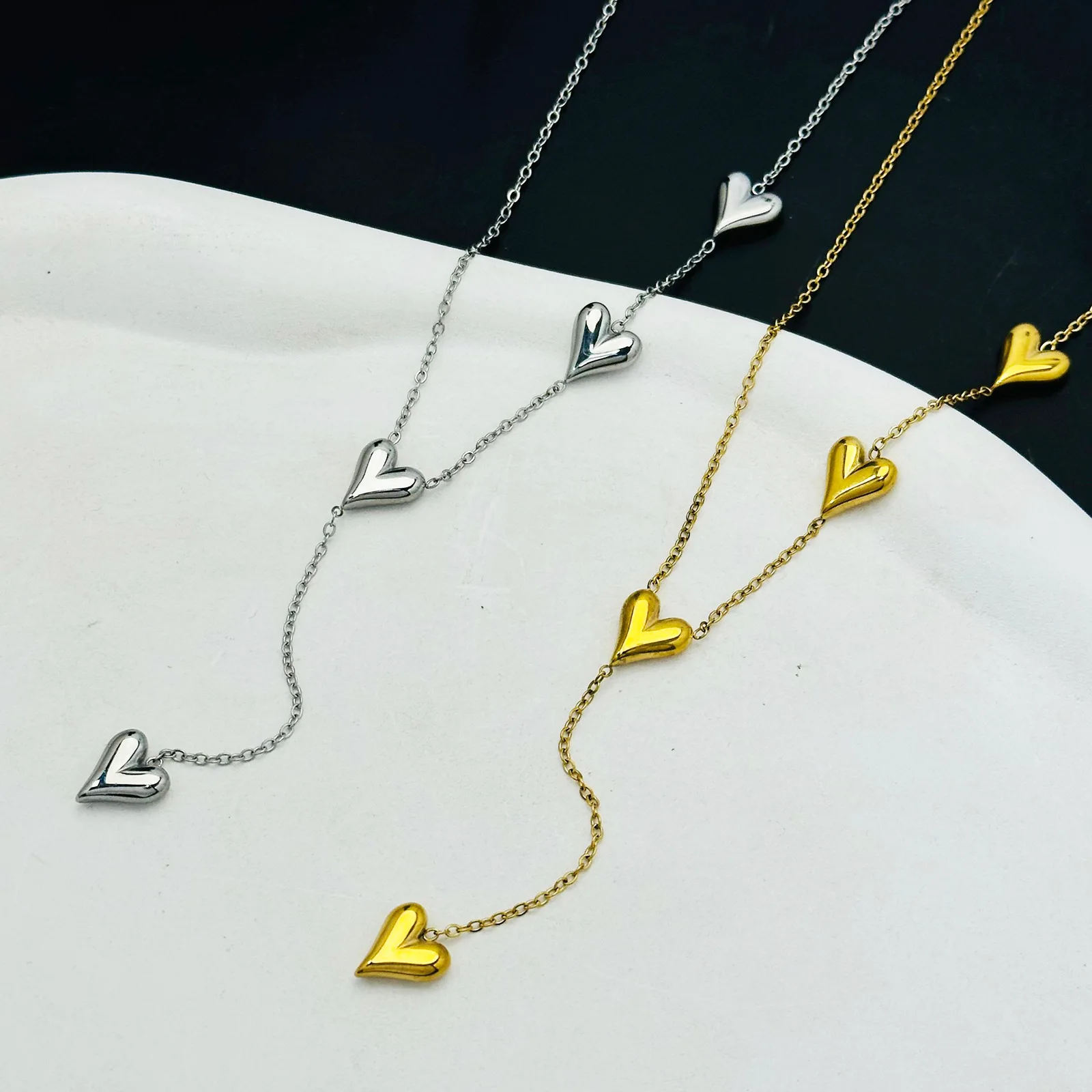 New Fashion Stainless Steel Peach Heart Pendant Y-Shaped Chain Tassel Necklace Women's High Quality Jewelry Party Gift Wholesale