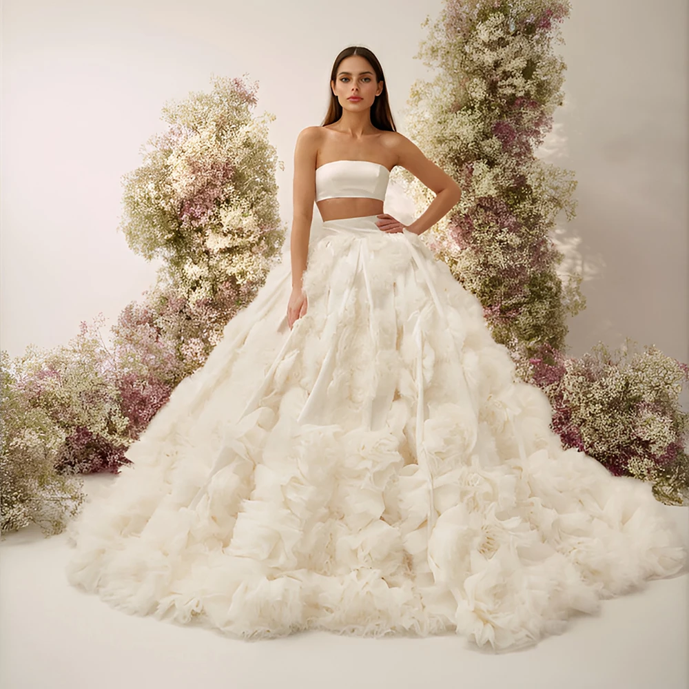 

New Style Bridal Tube Top Wedding Dress High-end Custom Fluffy Skirt with Multi-layered Pleated Flower Decoration Wedding Dress
