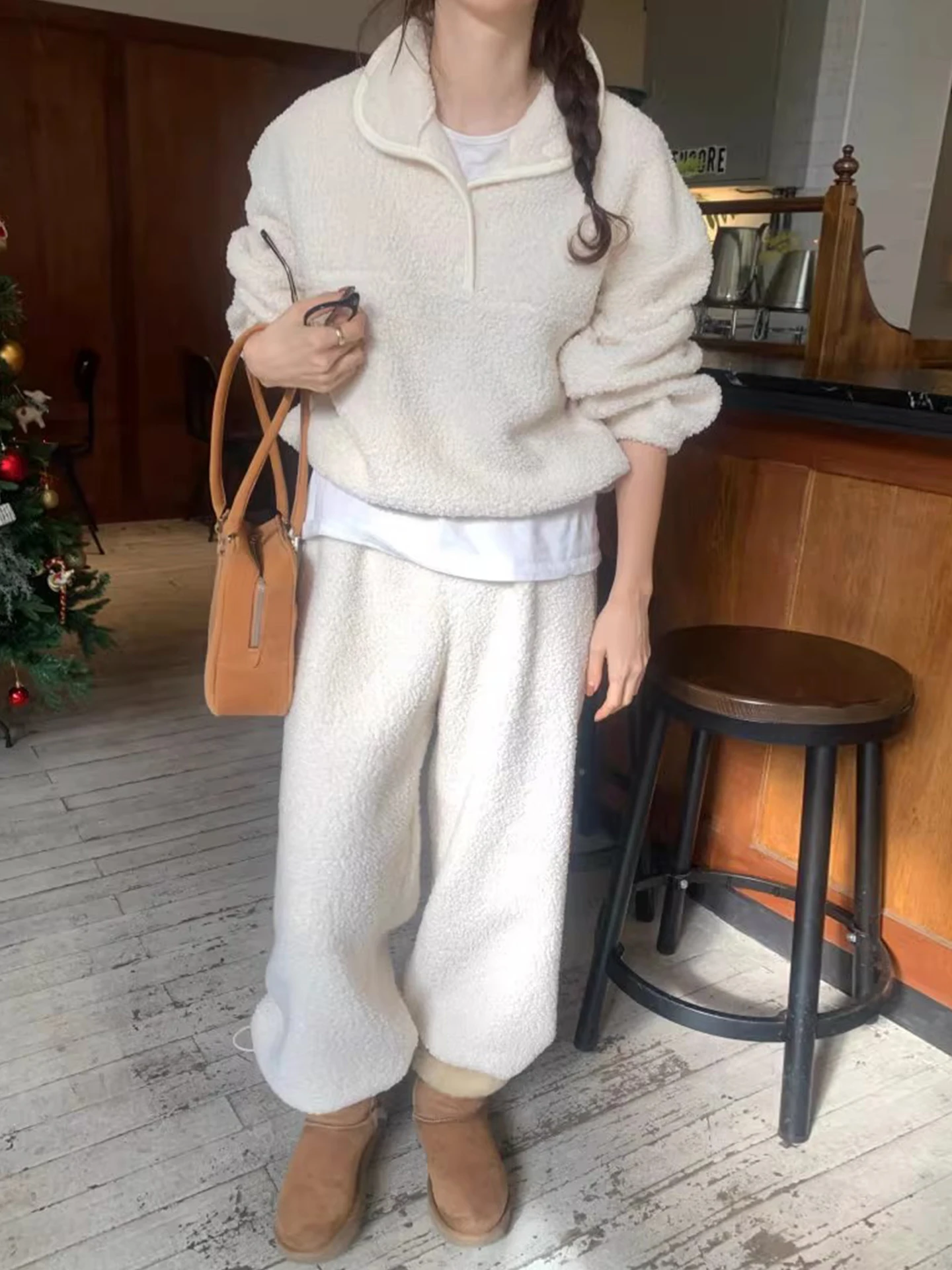 

Faionable Lamb Fur Sweatirt Set Women's High Waist Casual Dstring Trousers Winter New Arrival Two-Piece Suit Commute S...