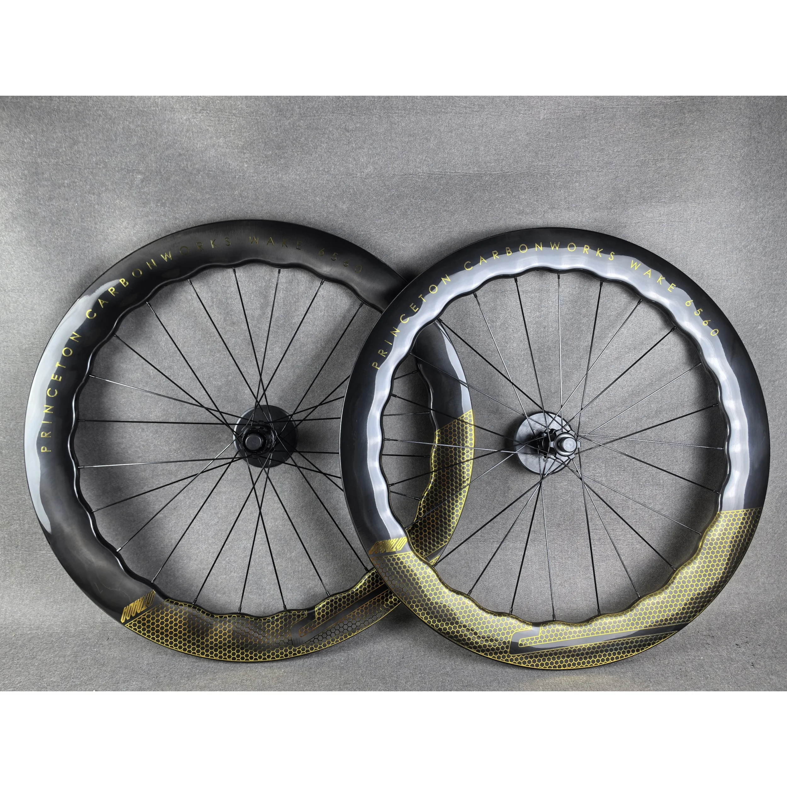 

6560 700c Карбоновые колеса для шоссейного велосипеда, комплект колес для велосипеда, черный цвет, обод/дисковый тормоз DT350/DT240/DT180, клинчерная ступица/беспроводной золотой логотип