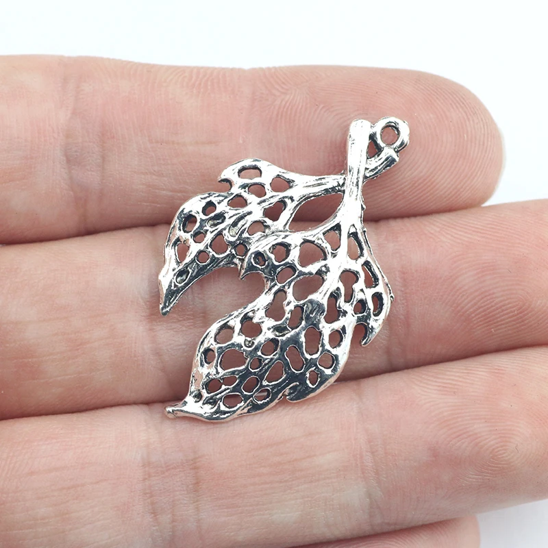 Newest 10 Pieces 23*38mm Antique Silver Color Hollow Leaf Charms Necklace Bracelet Pendant Crocs Charms For Jewelry Making