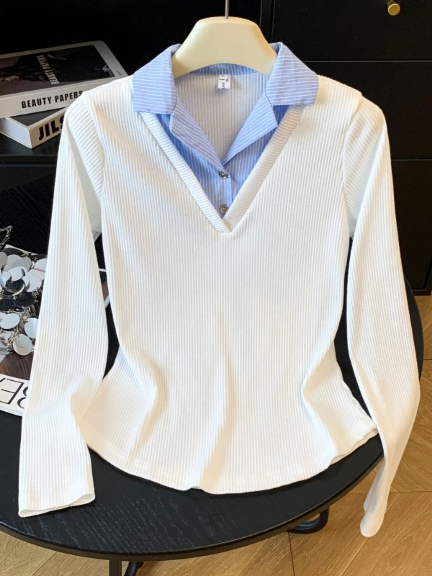 

Slimming Striped V-Neck Long Sleeve Base Shirt Women's Casual Style Spring Autumn plus Size Fashionable Top MM Baby Joy