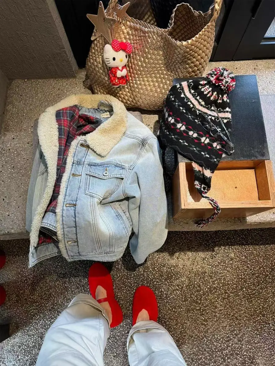 Denim Coats For Girl Fur Plush Womens Winter Anti-Odor Boxy Fit New Chinese Minimalist Outdoor Activities Cozy Thermal Jackets