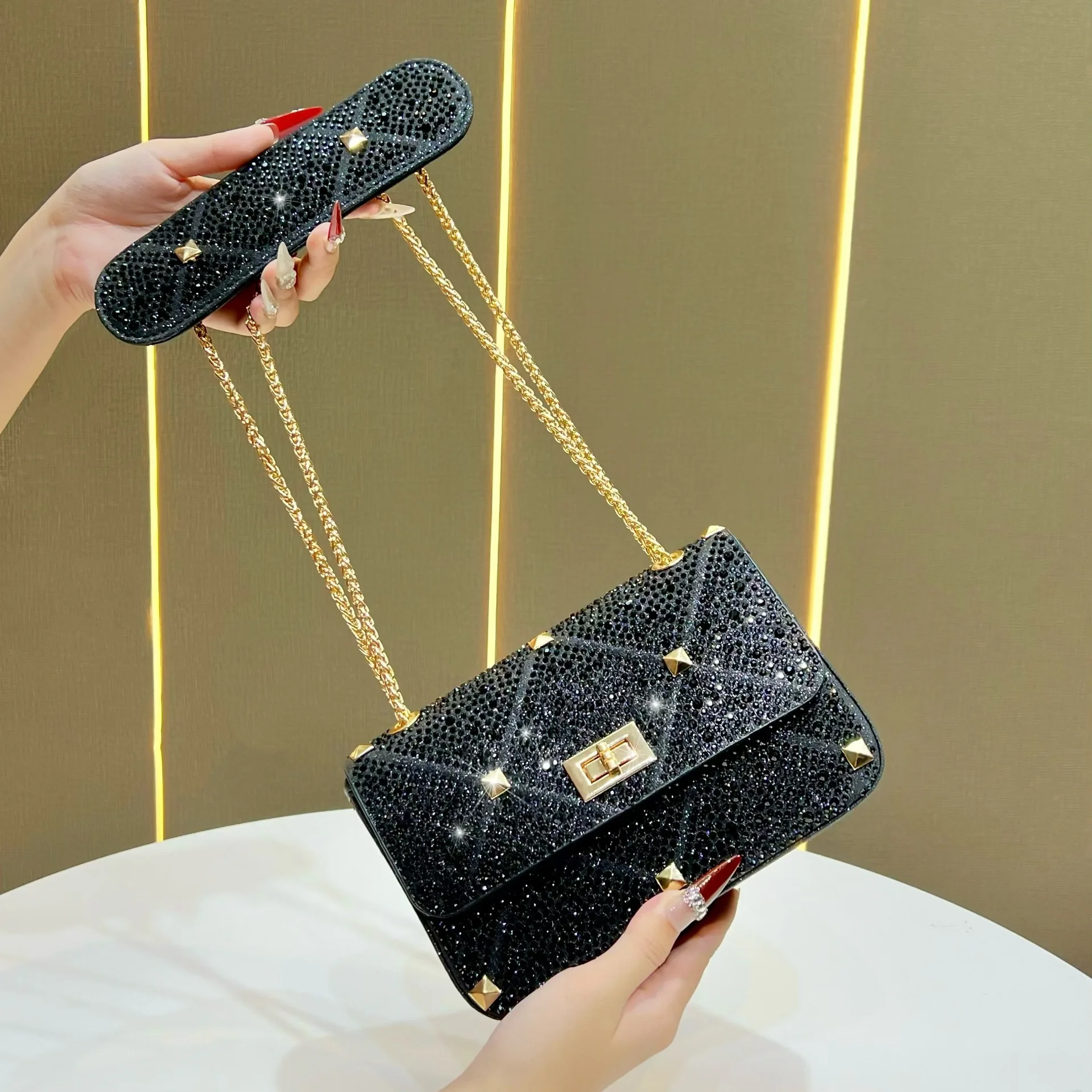 New Premium Light Luxury Small Full Diamond Clutch Commuter Chain Handbag Women's Bag Versatile Messenger