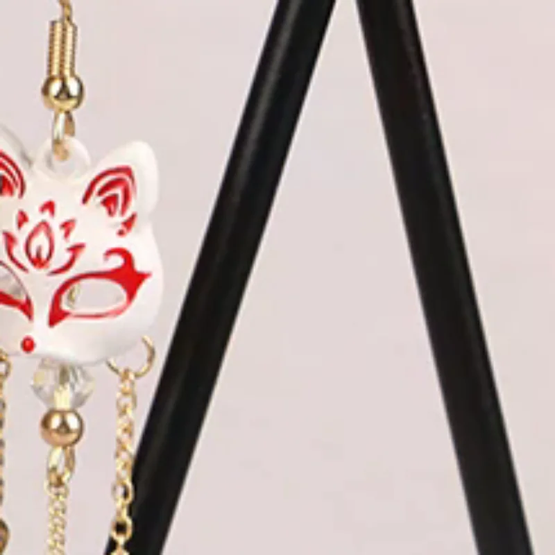 Vintage Fox Mask Earrings For Women Mythological Animals Shaped Jewelry Fan Shaped Pendant Tassel Ear Clip Gifts