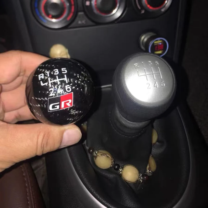 جديد 6 سرعات من ألياف الكربون مقبض ناقل الحركة لتويوتا GR Sport Gazoo Racing GT86 GR 86 مع شعار اكسسوارات السيارات التصميم