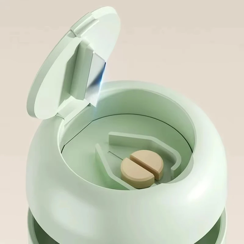 1PC Multifunction Portable 4 Layer Powder Tablet Grinder Powder Pill Cutter Medicine Splitter Box Storage Pill Crusher