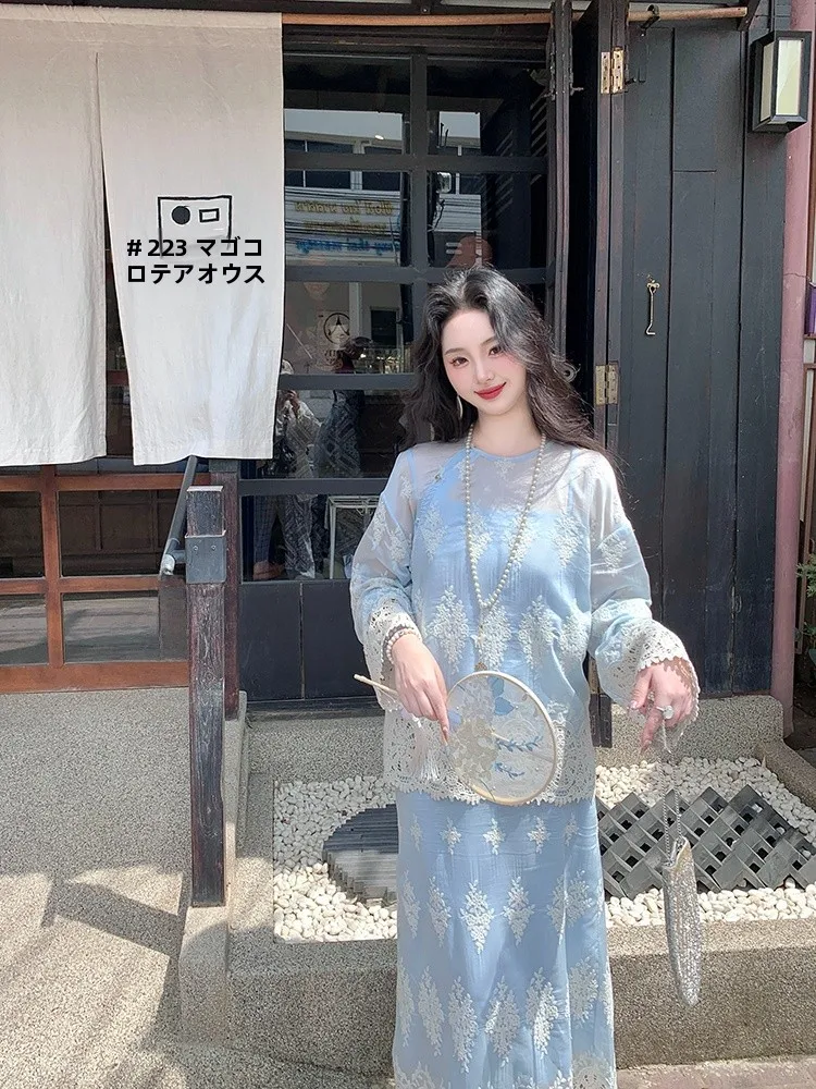 

Lu Jin 'Jasmine Waterfall' Embroidered Light Blue Silk New Chinese Sle Top irt f Skirt Set Loose Fit Long Sve T