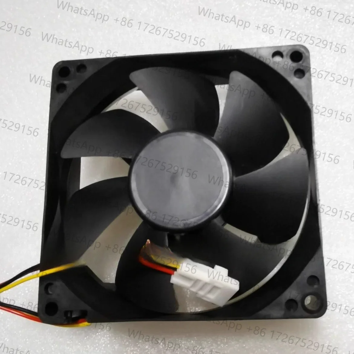 Fan motor for refrigerators D09T-09CS3/09CS2 01B BETASL 9V 0.10A    NR-F500TX -TH