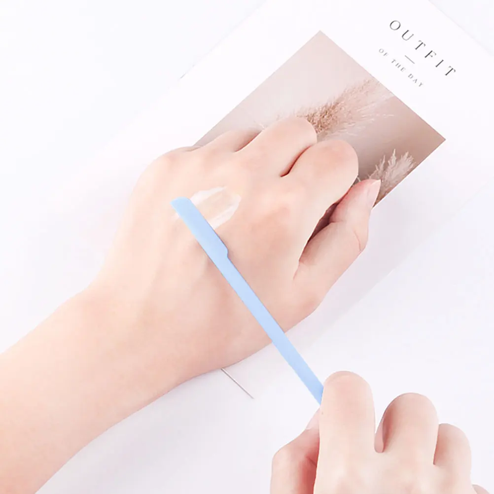 

3pcs Silicone Beauty Spatula Scraper Set Long Handle Bottle Lotion Cleaning Tool for Makeup Jar Safe Reliable Various