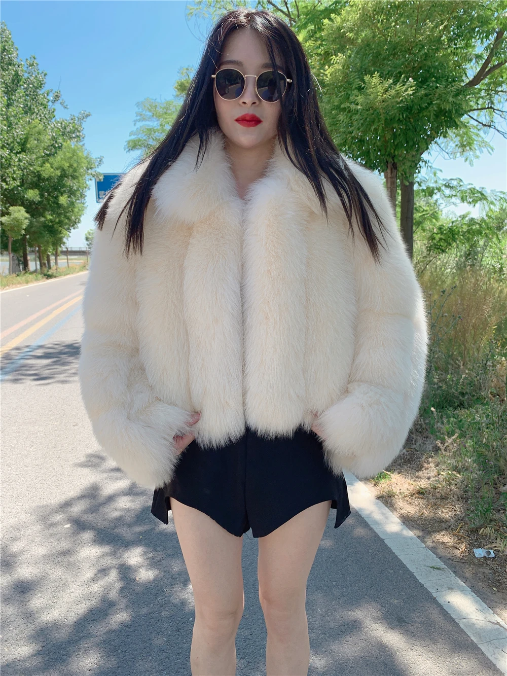 Winter Short Fox Fur Jacket Women Plush White Luxury Female Full Sleeves Fashion Real Natural Fur Coat For Girls