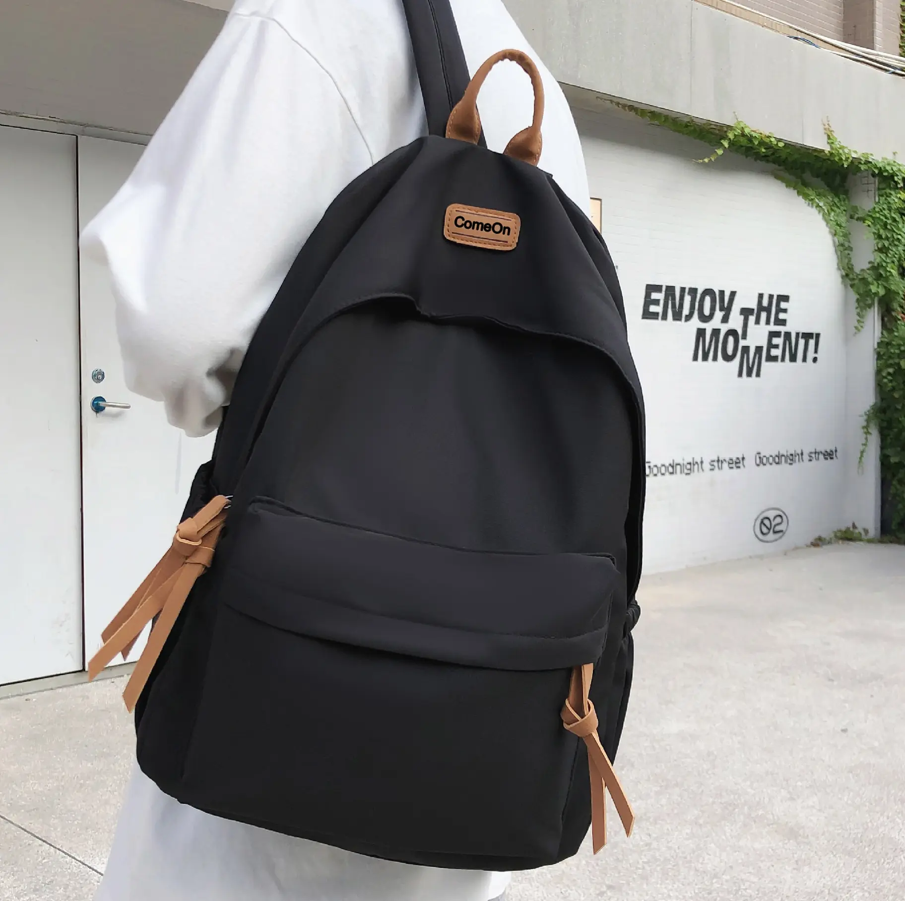 Waterproof Travel Large Capacity Fashion Backpack Teenager Boys Girls School College Students Nylon Simple Backpack