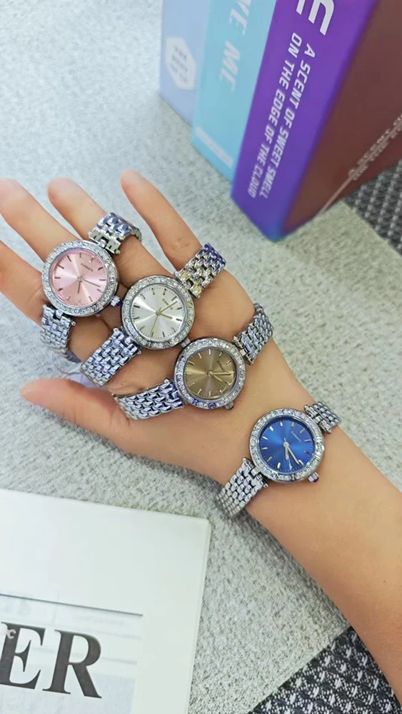 Bestselling Brand SUNMATE Women's Stainless Steel Watch with A Bracelet,luxury Quartz Watch As Gift,comes with A Free Watch Box