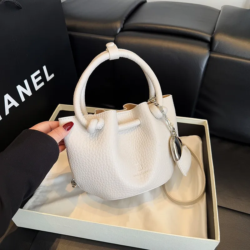 

Designer Retro Square Satchel Bag Women's Fashionable Solid Color Clutch Original Paris-Inspired Party Shopper Purse