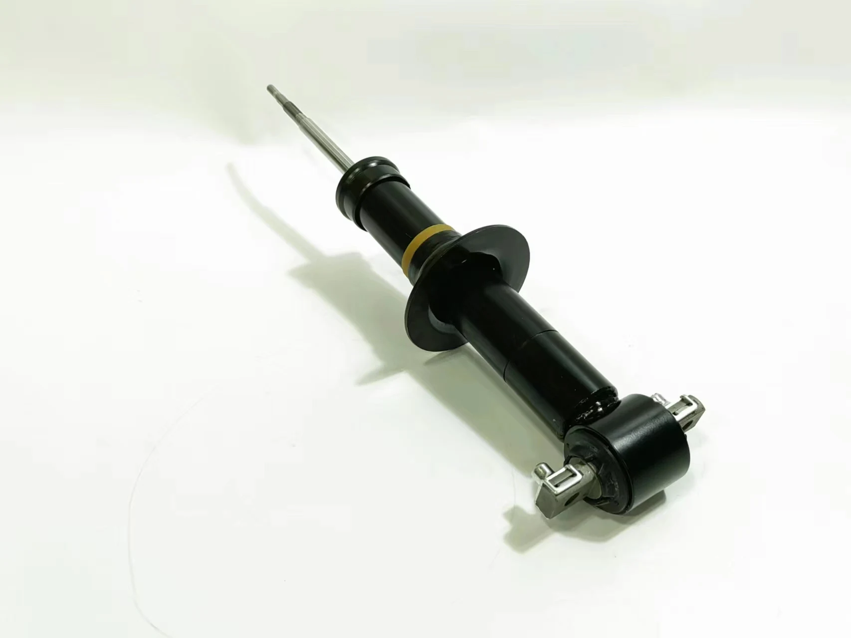 Front Car Shock absorber for Cadillac GMC Yukon 1930003119353945 25845438 25845446