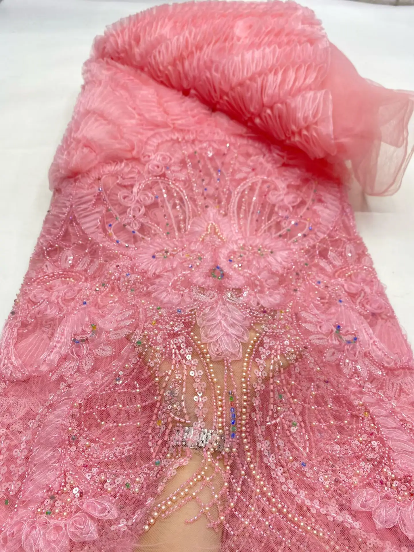 

High-Quality Nigerian Sequins Tulle Lace Fabric Embroidery African Net Cloth for Prom Dresses Beads 5 Yards 2025 DP0489