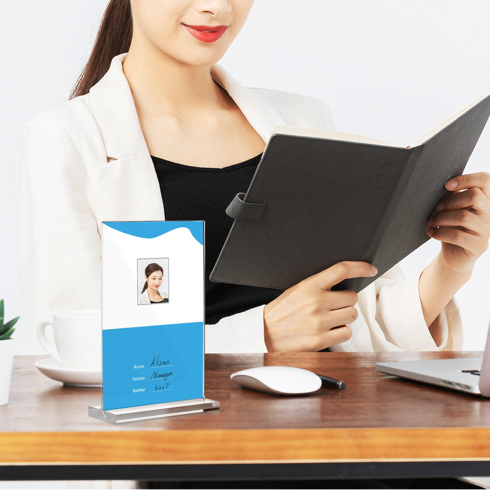 

6 pcs Acrylic Sign Holder A6 Clear Display Stand For Desk Paper Document Menu Brochure Holder Tabletop Display Organizer