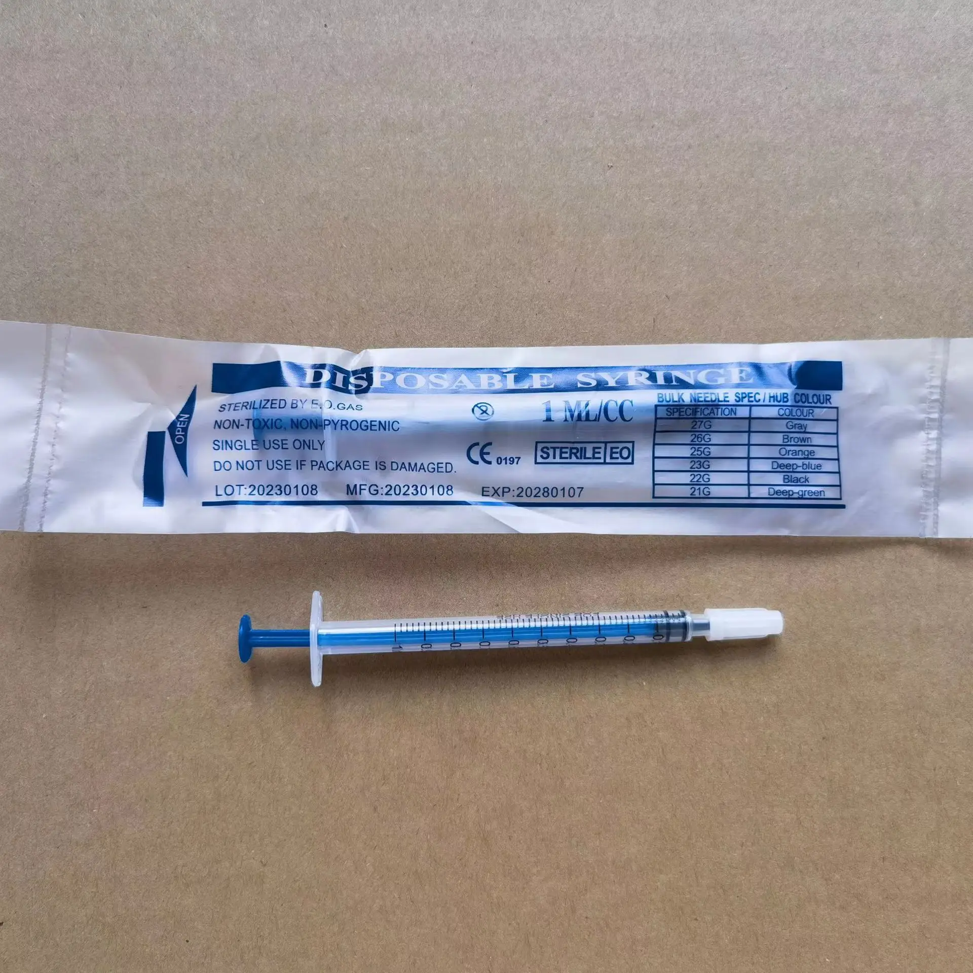 Sterilized Individually Wrapped Disposable Plastic Syringes 1ml/2ml/5ml/10ml/cc with No Needle for Lab Use