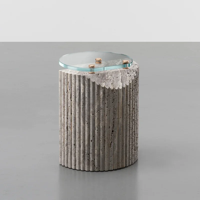 A  Natural gray cave stone corner several high-end customization, the same solid Roman column glass edge several in the hotel