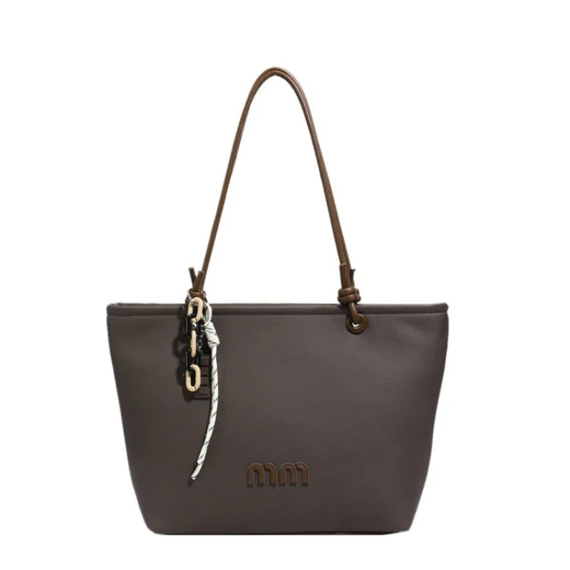 Stilvolle Damenhandtaschen aus Nubukleder mit lässigem, Prag, raffiniertem, weichem, täglichem Stil