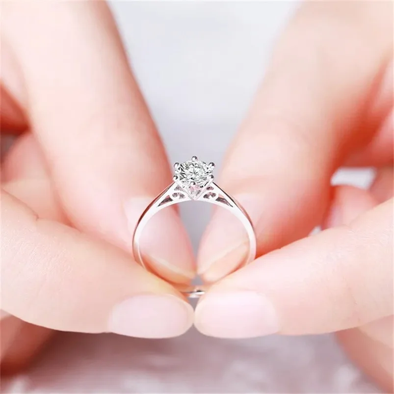 CC Wedding Rings For Women White Diamant 0.3ct/0.5ct Six Claws Proposal Engagement Bridal Ring Marriage Bijoux Femme CC821