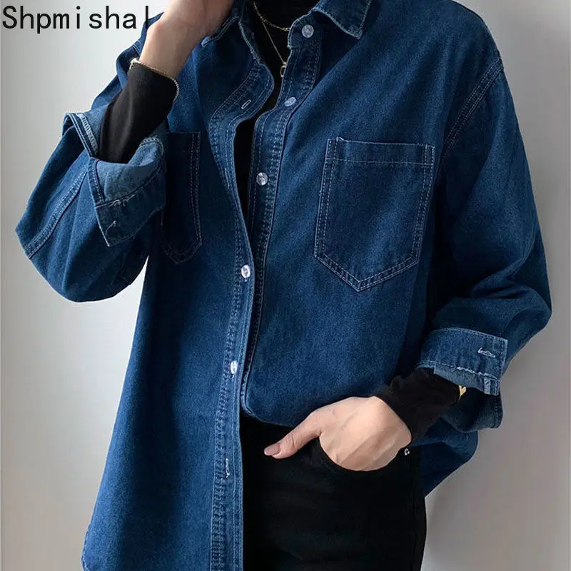 Miiiix 2023 Herfst Nieuwe Retro Fashion Blauwe Werk Stijl Denim Shirt Dames Design Gevoel Layup Top Losse Jas Dameskleding