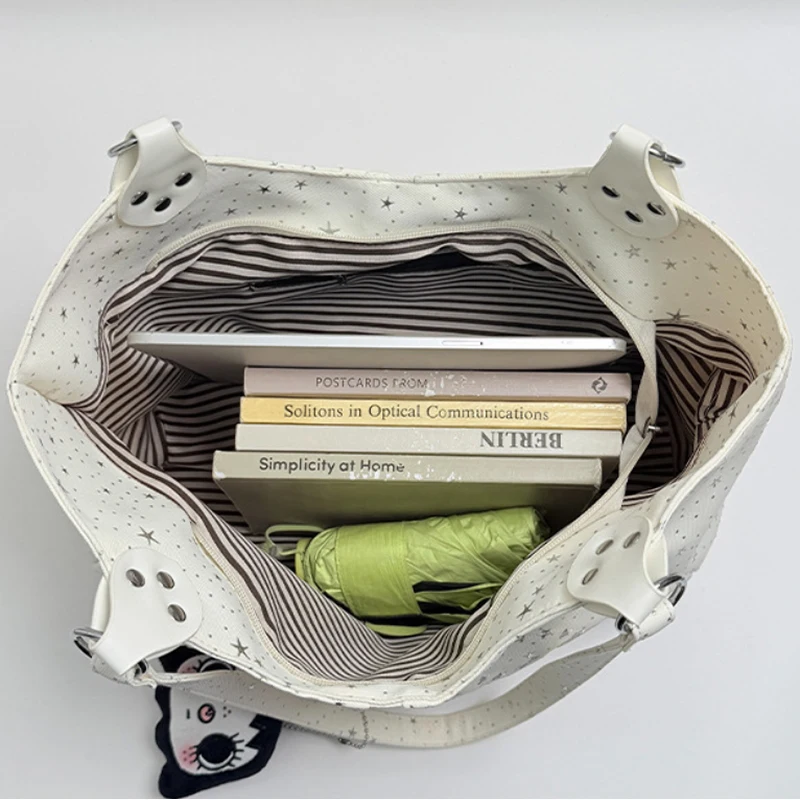Handtasche mit seitlichem Reißverschluss und Musiknoten-Sternmuster, koreanische Nylon-Umhängetasche, süße, lässige, einfarbige Damen-Einkaufstasche für die Arbeit – Detail 3