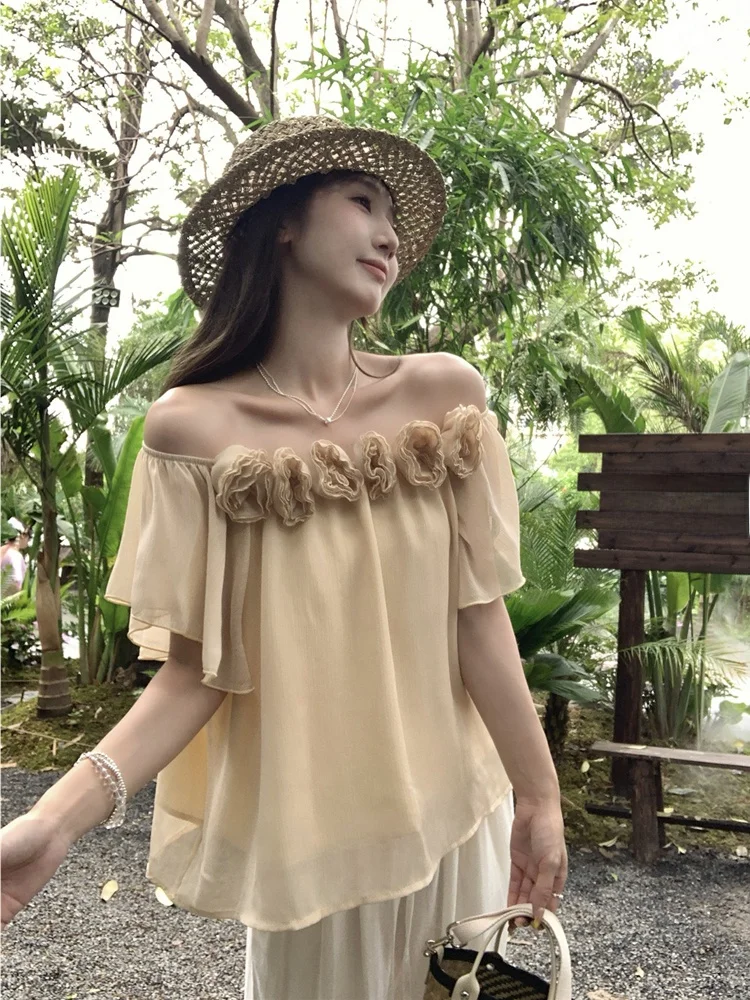 

Elegant Off-Shoulder Chiffon Blouse Women's Summer 2026 New Style Loose Fit Floral Lace Trim Trendy Top for Younger Look